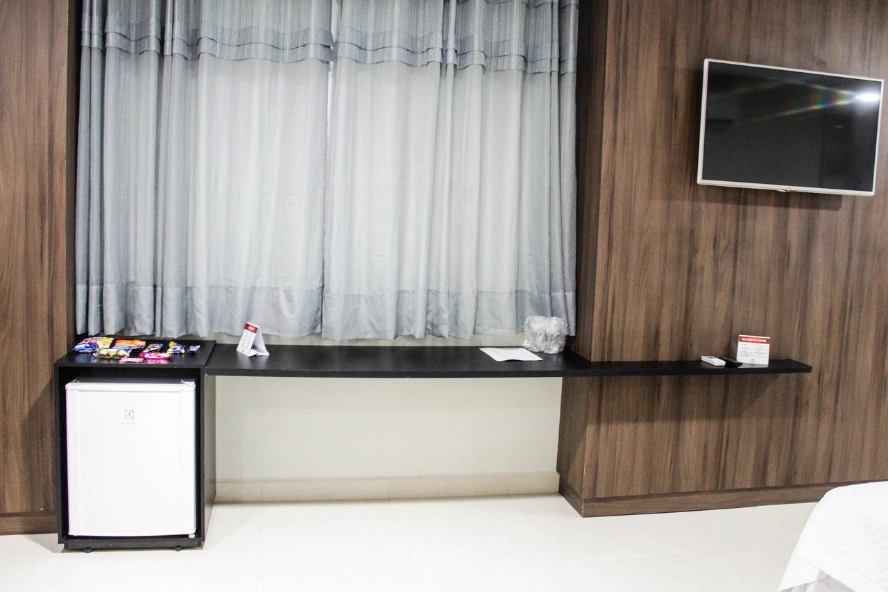 Vera Cruz Business Hotel Acailandia Zewnętrze zdjęcie