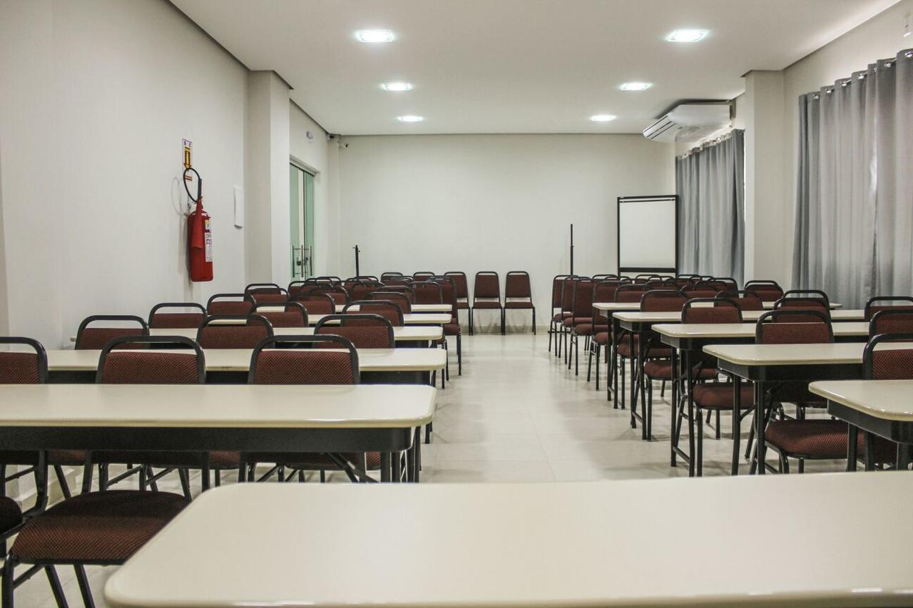 Vera Cruz Business Hotel Acailandia Zewnętrze zdjęcie